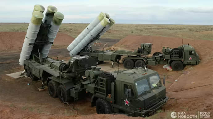 Russians deploy air defence to Crimea and front line, leaving rest of Russia empty