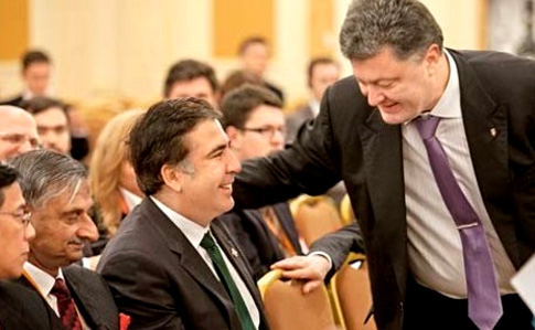 Порошенко дал понять, что примет отставку Саакашвили