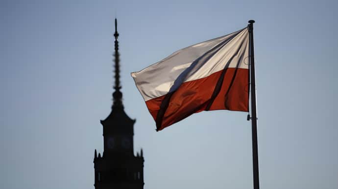 Almost half of Poles think Russia is likely to attack Poland