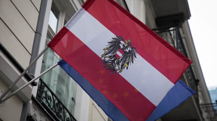 EU expects Austria to agree to Ukraine accession talks