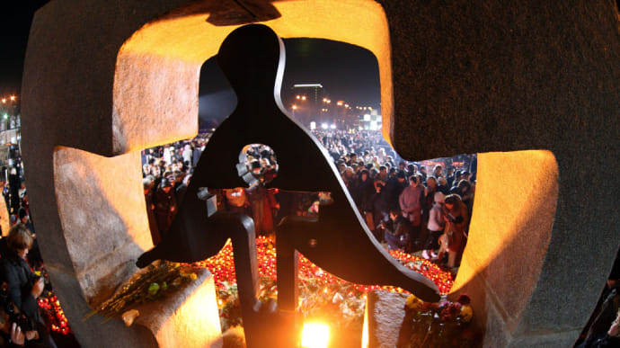Байден почтил память жертв Голодомора и заверил Украину в поддержке США