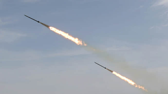 Ukrainian air defence destroys 30 cruise missiles and 27 Shahed drones overnight