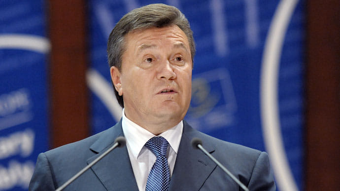 Еврокомиссия: Виктор и Александр Януковичи остаются под санкциями ЕС
