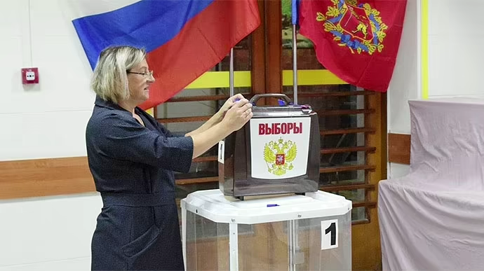 Russians urge Ukrainians under occupation to vote in elections without Russian passport