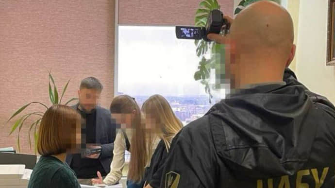 НАБУ разоблачило на взятке 4 судей Киевского апелляционного суда