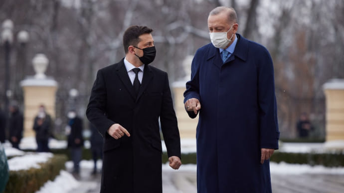 Ердоган після візиту в Україну захворів на Covid, Зеленський відреагував