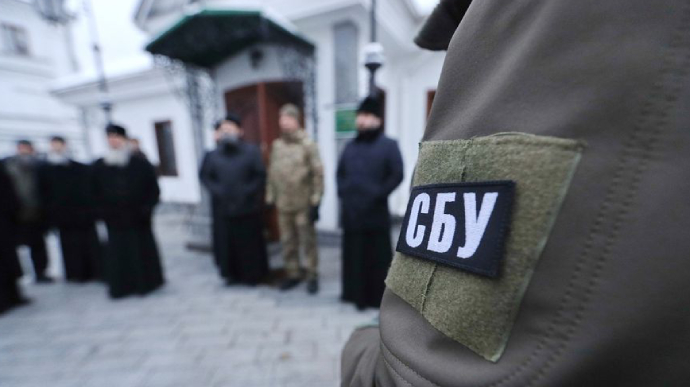 Ukraine’s security forces, police and National Guards conduct counterintelligence operations in Kyiv monastery