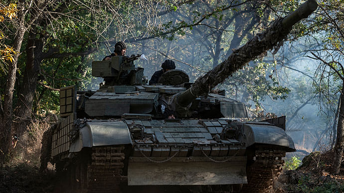Россияне активизировали наступление на Авдеевском направлении, ВСУ отражают атаки − Генштаб 