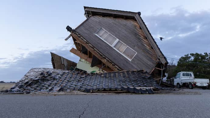 Землетрус в Японії: 92 загиблих, 460 поранених та майже 250 зниклих
