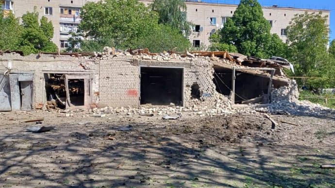 Окупанти вранці вдарили по Куп’янську: загинув комунальник, ще один важко поранений