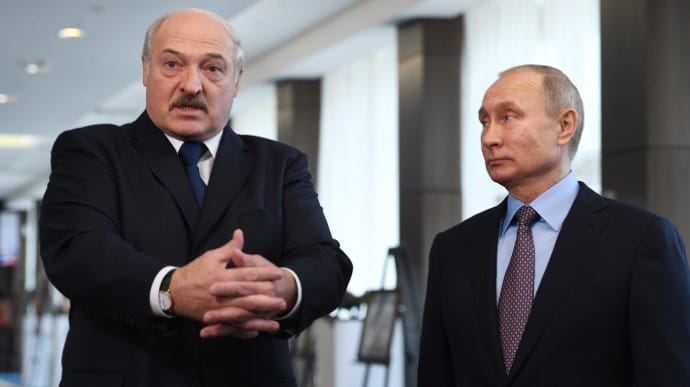 Білоруська опозиція виступила за міцні стосунки з Росією