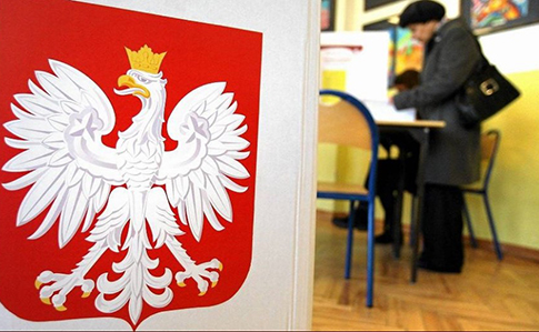 PiS перемагає на польських виборах, також проходять друзі Путіна – екзитпол