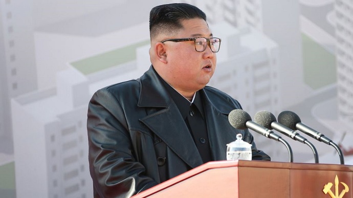 Північна Корея заявила про перемогу над коронавірусом