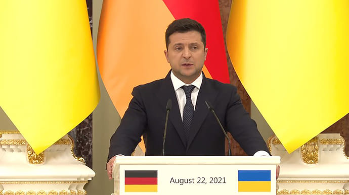 Зеленський: Україна, Німеччина і Франція повинні мати єдину позицію щодо Донбасу