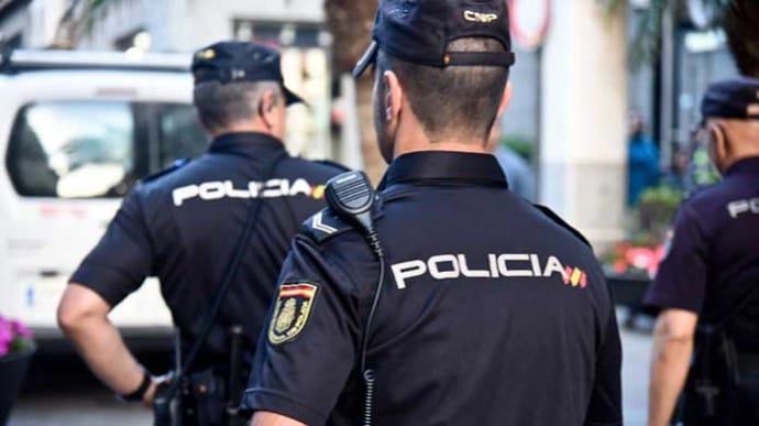 В Іспанії поліцейські знайшли саморобний підводний човен наркоторговців