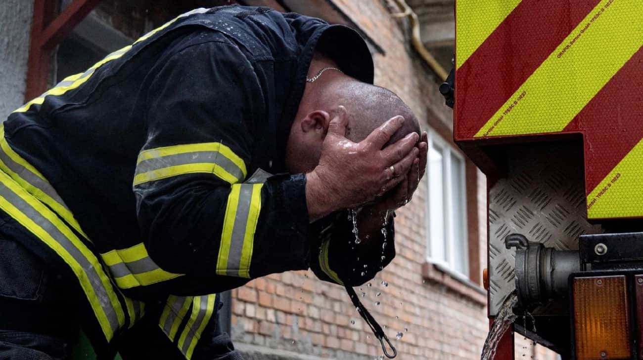 Ukraine's State Emergency Service trains new rubble clearance units and creates engineering service