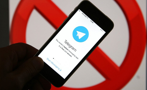РФ погрожує перебоями в роботі Apple, якщо не допоможе у боротьбі з Telegram 