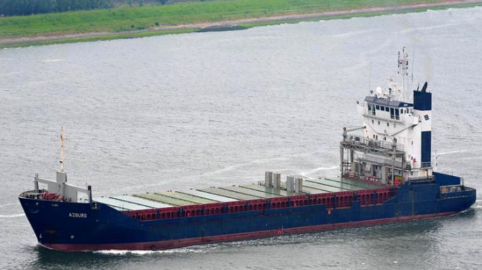 Civilian vessel shelled by the Russians is sinking in the port of Mariupol