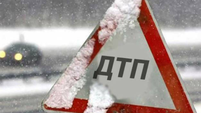 Из-за ухудшения погоды в Киеве возросло количество ДТП: с утра уже 30