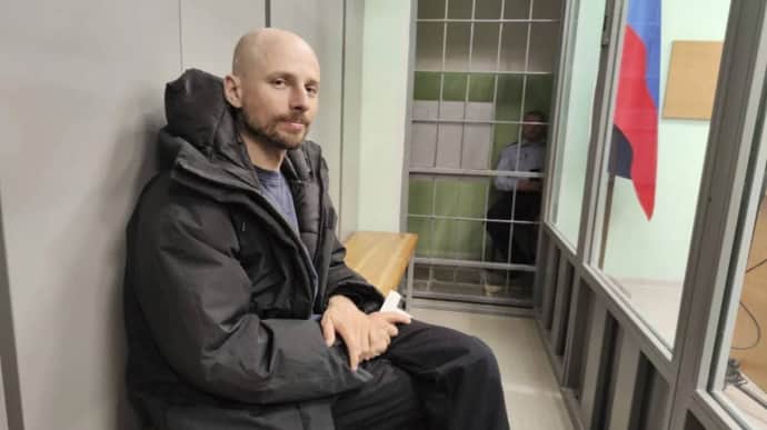 AP and Reuters journalists arrested in Russia