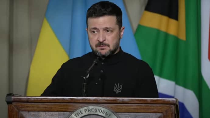 Зеленский: Украина готова к переговорам с террористами после полного прекращения огня. Это большой компромисс