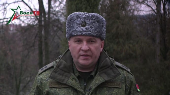 Резніков поговорив з міністром оборони Білорусі: той запевнив, що загрози немає