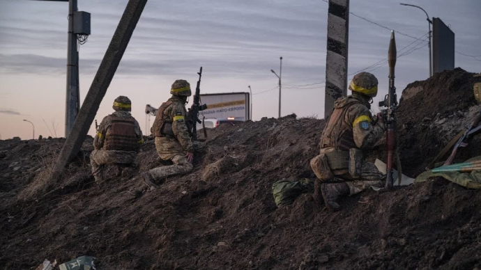 Война в Украине постепенно становится позиционной – западные чиновники