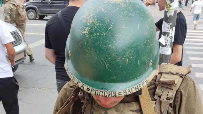 Вагнерівці заблокували поліцейських у відділах поліції Ростова – ЗМІ