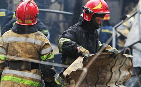 В Кривом Роге вспыхнул пожар в многоэтажке: есть пострадавшие