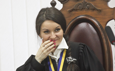Екс-суддя Царевич подала позов до Порошенка