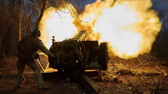 Ukrainian defenders repel 23 Russian attacks on Bakhmut front – General Staff report