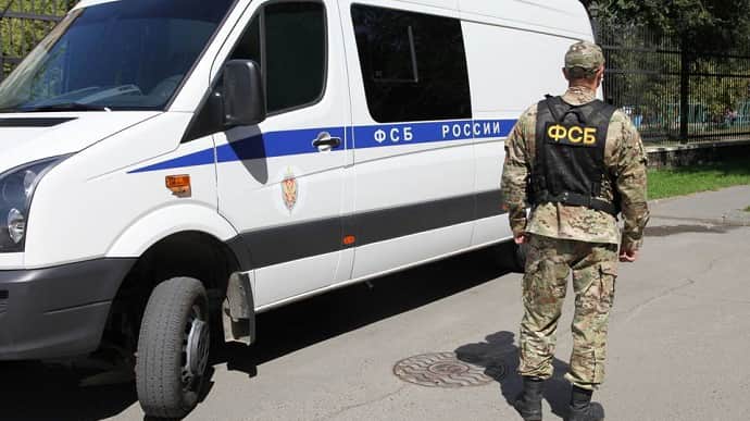 Russians bring FSB psychologists to Ukrainian occupied territory
