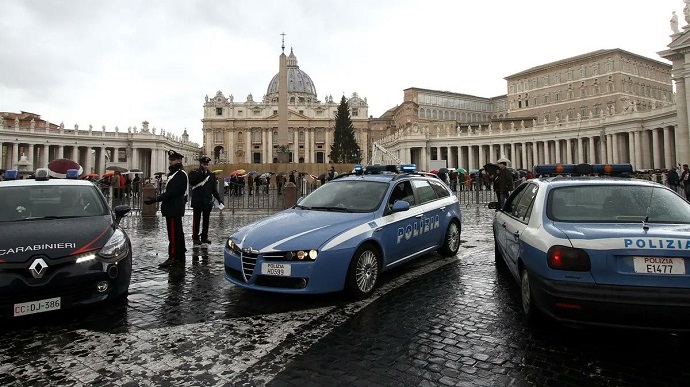 Італія посилила охорону дипмісій через серію атак по всьому світу