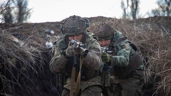 92 combat clashes take place on front line in Ukraine over past day