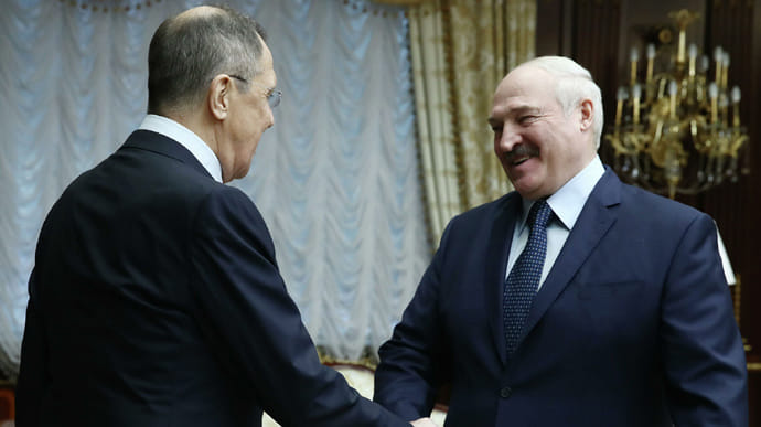 Нам нікуди подітися: Лукашенко заявив Лаврову, що хоче посилити відносини з РФ