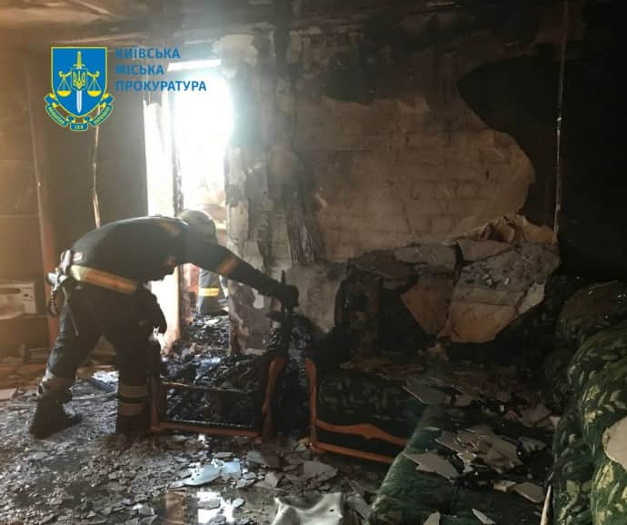 пошкоджена багатоповерхівка у Києві, фото прокуратури