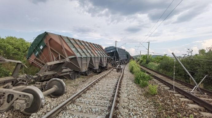 В Румынии перевернулся поезд с украинским зерном – СМИ