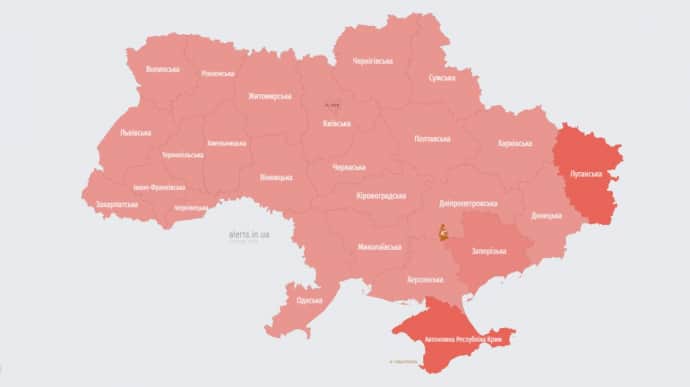 По всій Україні оголошували ракетну небезпеку через зліт МіГ