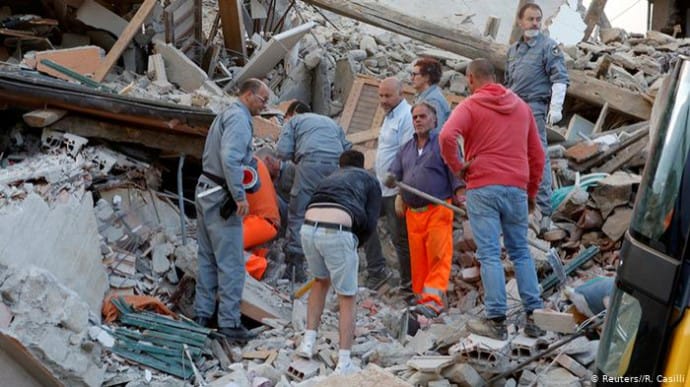 Кількість жертв землетрусу в турецькому Ізмірі досягла 51