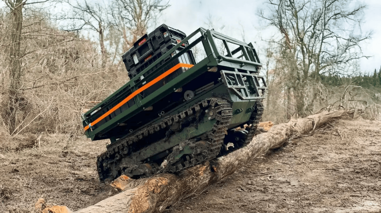 Visliuk fibre-optic tracked robot approved for use in Ukrainian Armed Forces