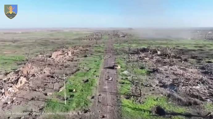 Ukrainian defenders show what Robotyne in Zaporizhzhia Oblast looks like under constant Russian fire – video
