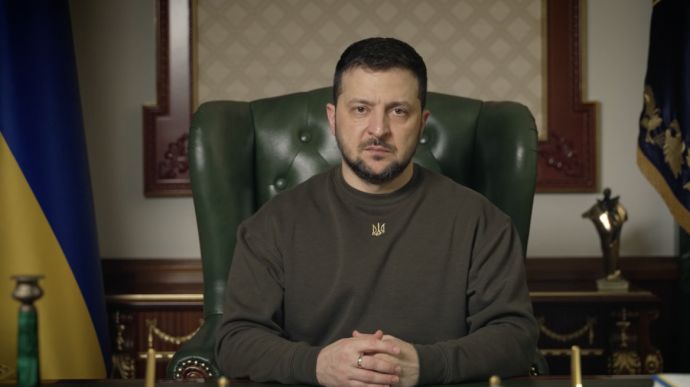 Zelenskyy holds Supreme Commander-in-Chief Staff meeting: attention to armament supply and stamina