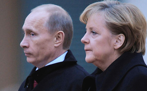 Меркель зустрінеться з Путіним перед самітом НАТО, обговорить Донбас - ЗМІ