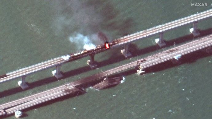 З’явилися супутникові знімки пошкодженого Кримського мосту