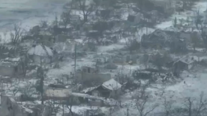 Only ashes: Russians destroy village in Luhansk Oblast