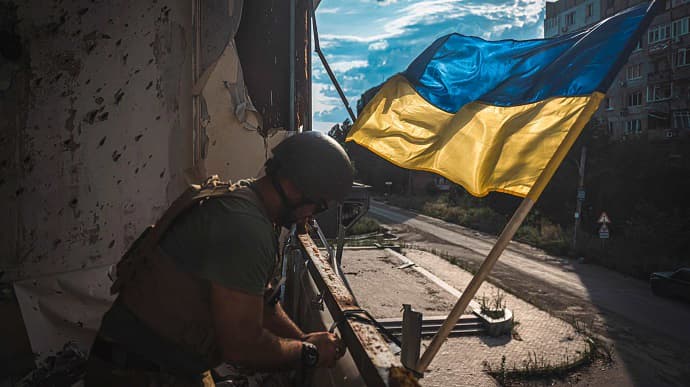 Ukrainian defenders strike 12 clusters of Russian manpower – General Staff report