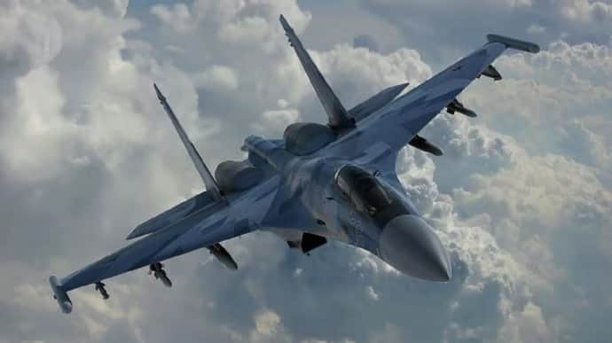 Росіяни запустили керовані авіабомби на Херсонщині – Повітряні сили