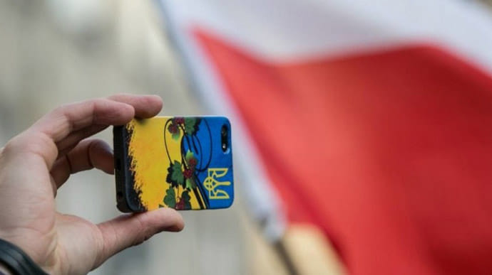 Польський уряд чекає на пропозиції України зі створення шкіл для українців у Польщі