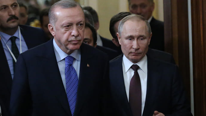 Путін обговорив з Ердоганом ситуацію в Україні, поскаржився на Байрактари