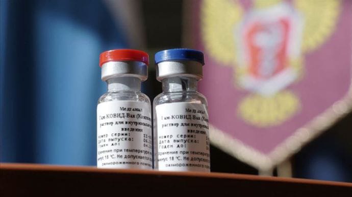 Росія масово вакцинує свою армію від коронавірусу